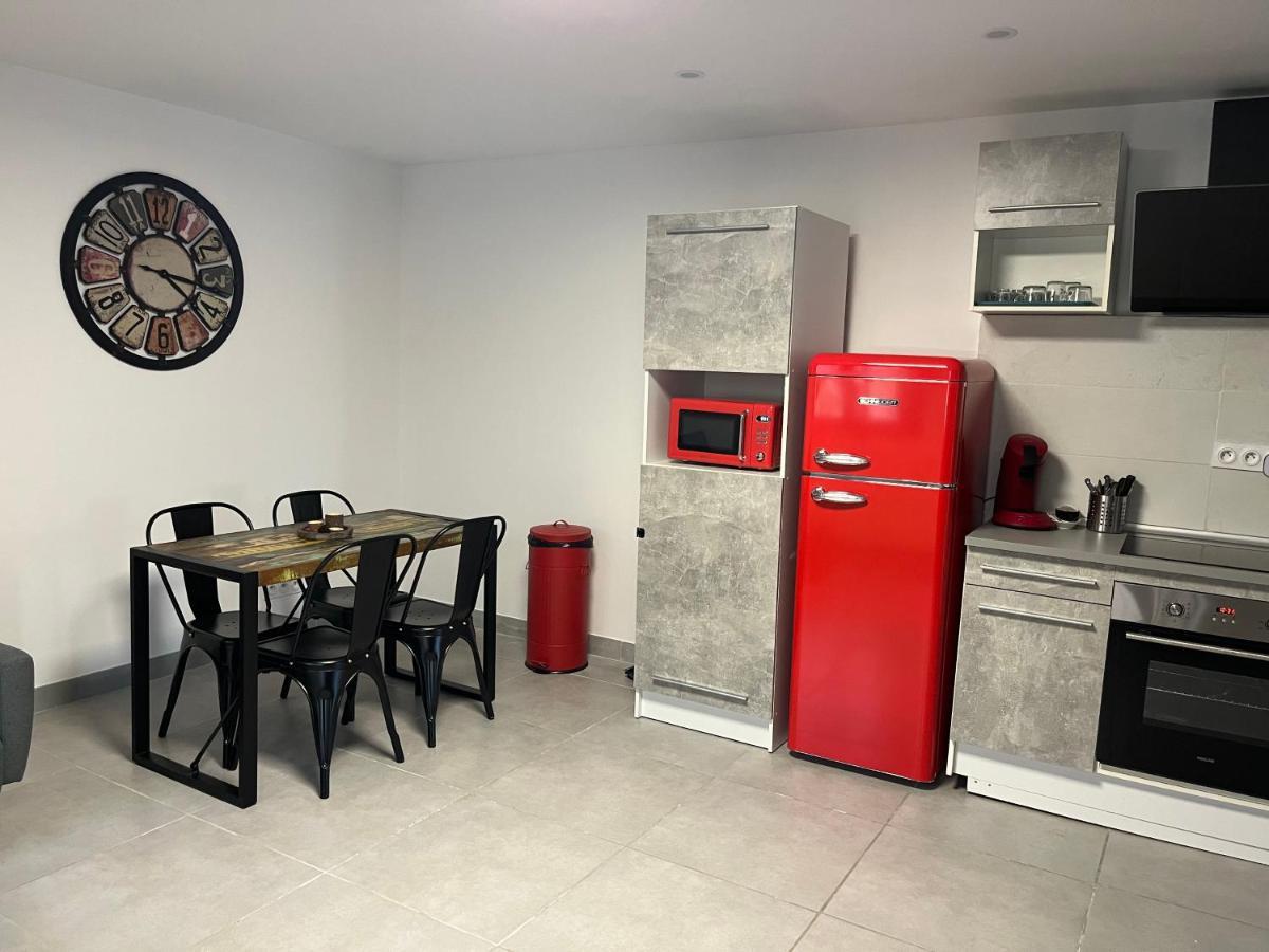 Charmant Appartement Climatise Quartier Las Cobas ペルピニャン エクステリア 写真