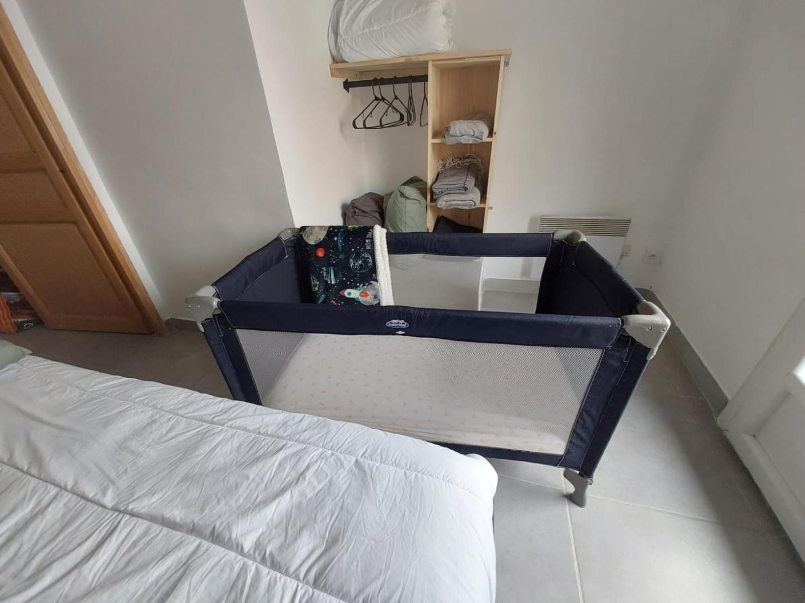 Charmant Appartement Climatise Quartier Las Cobas ペルピニャン エクステリア 写真
