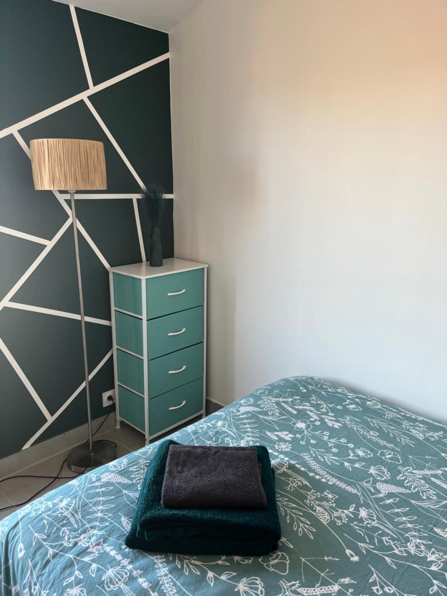 Charmant Appartement Climatise Quartier Las Cobas ペルピニャン エクステリア 写真